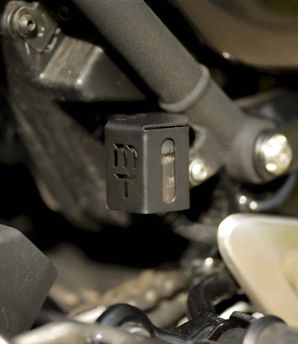 Moto Torque - RESERVOIR OIL GUARD (MS) FOR TRIUMPH SCRAMBLER 400X