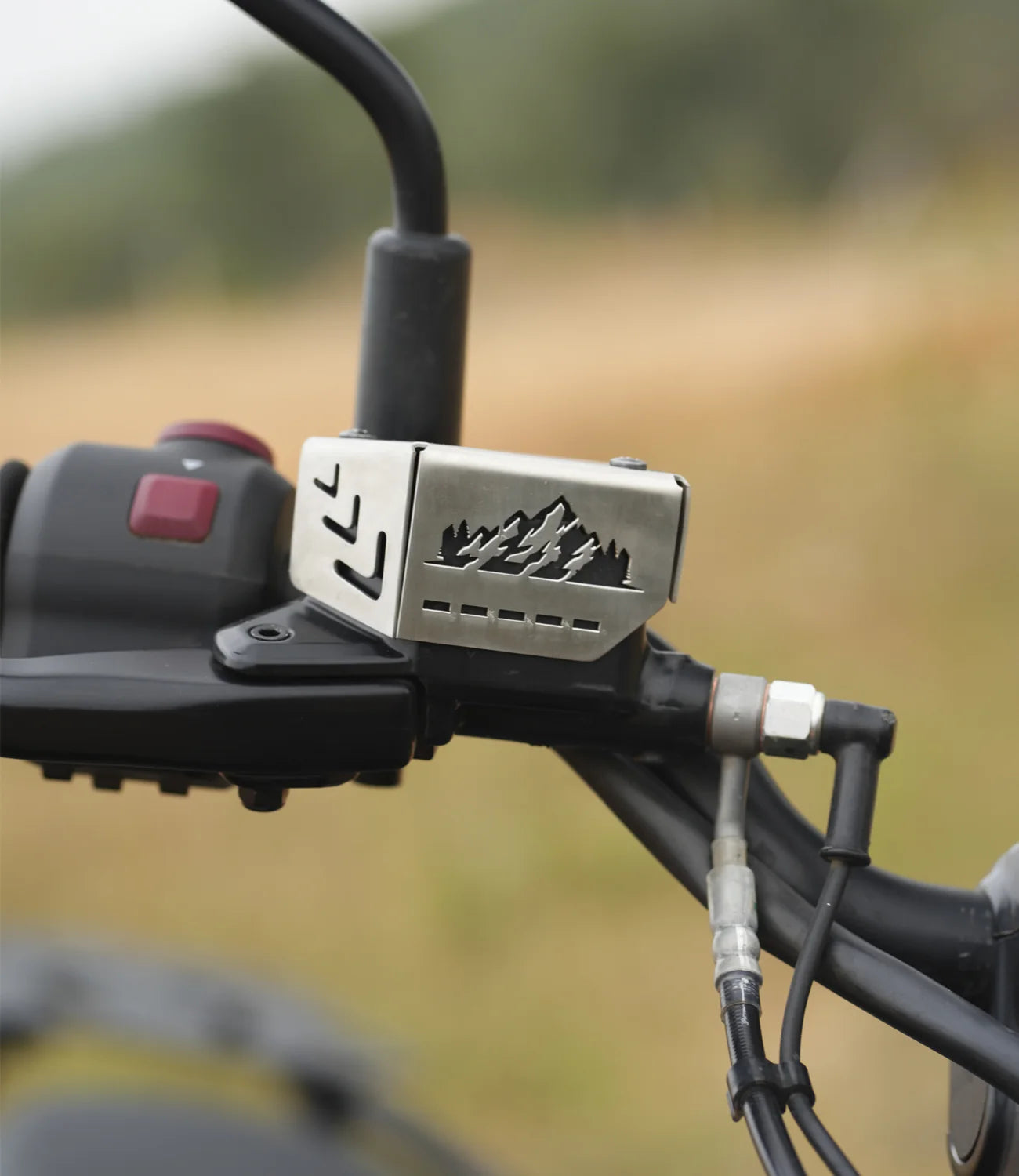 Moto Torque - HIMALAYAN 450 - FRONT MASTER CYLINDER GUARD (SS)