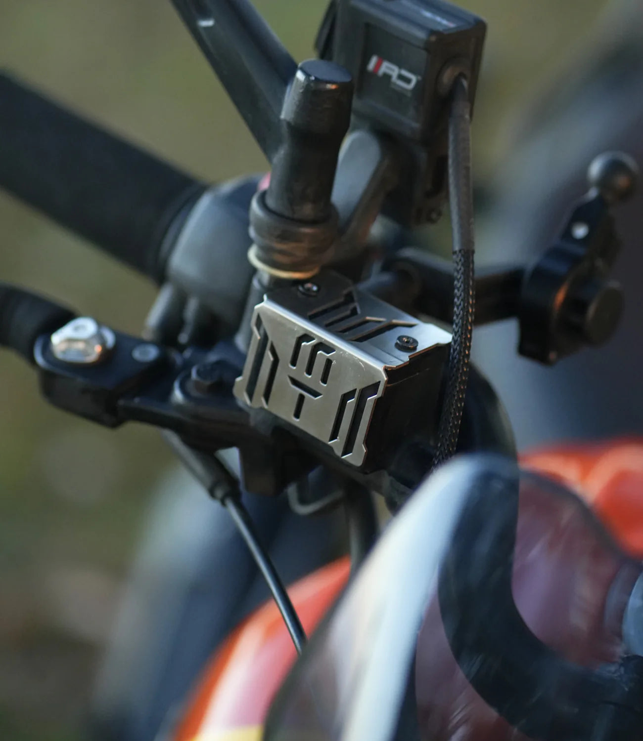 Moto Torque - TVS RONIN - FRONT MASTER CYLINDER GUARD (SS)