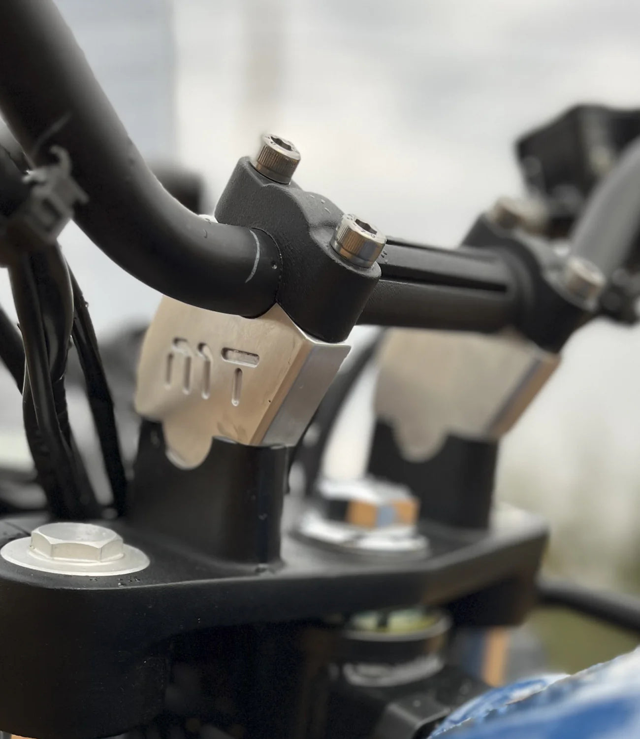 Moto Torque - HIMALAYAN 411 - HANDLEBAR RISERS