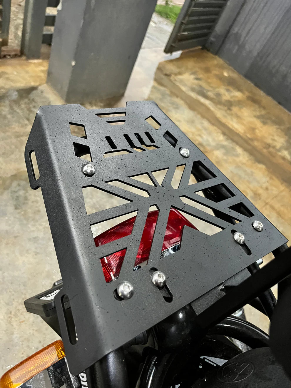Moto Torque - INTERCEPTOR 650 / GT 650 - Back Carrier