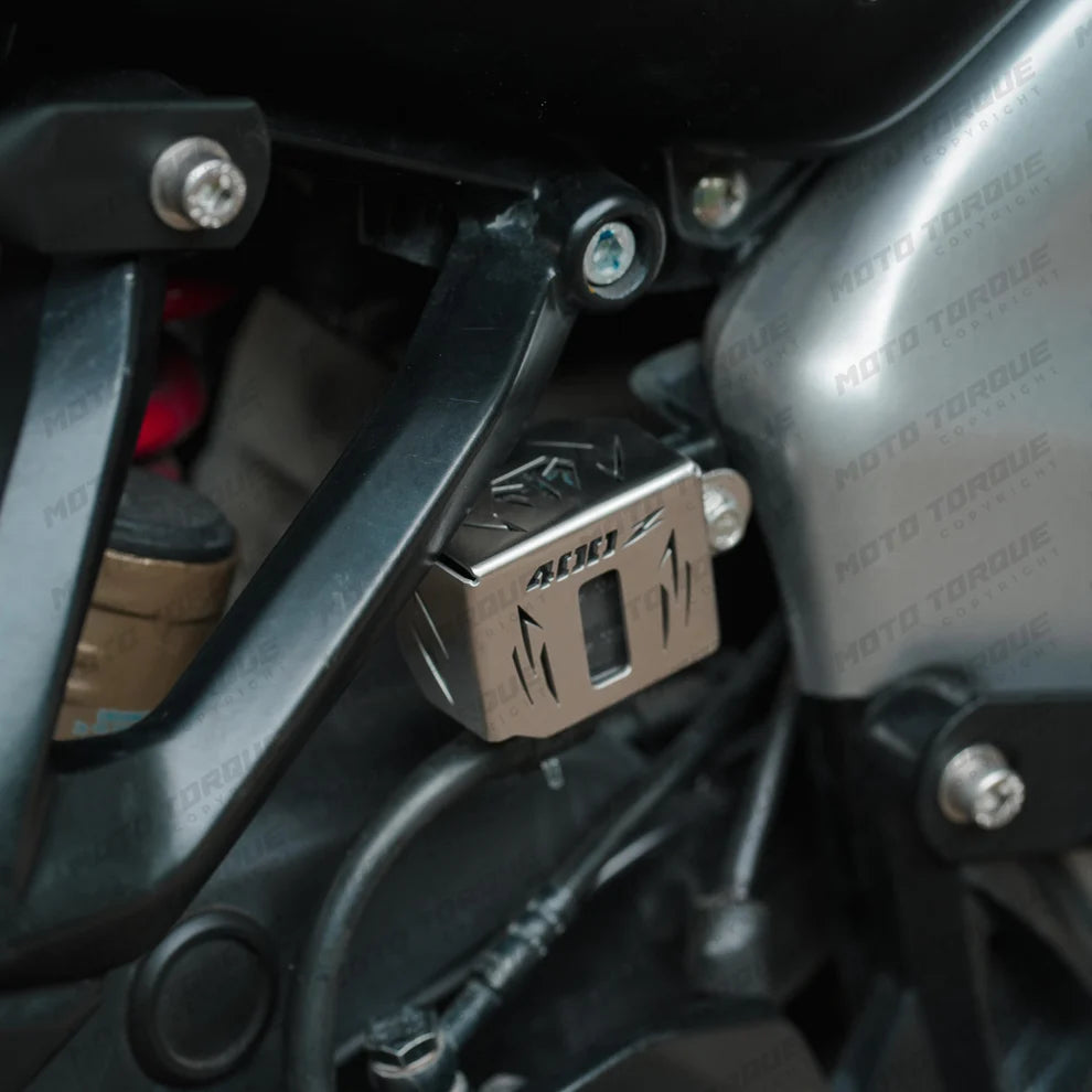 Moto Torque - RESERVOIR OIL GUARD SS MATTE FOR PULSAR NS 400