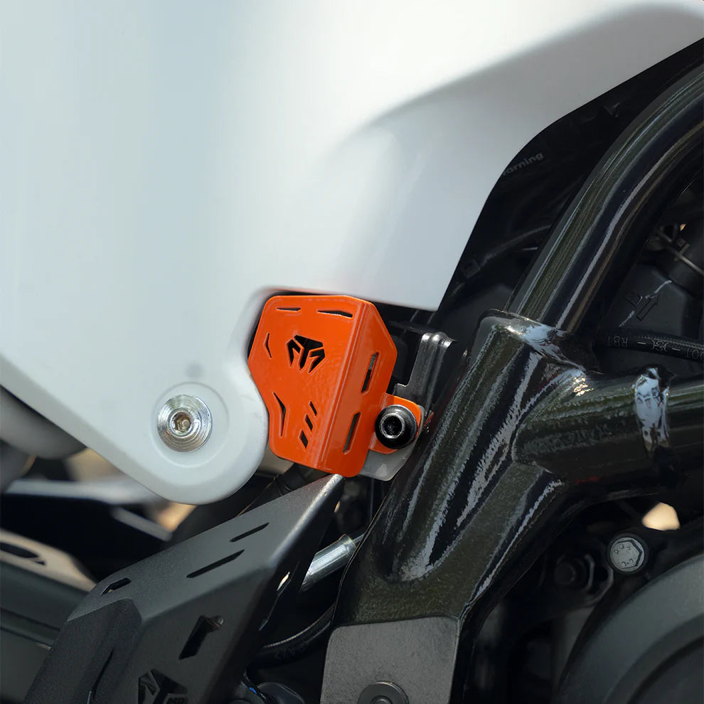 Moto Torque - ORANGE RESERVOIR OIL GUARD (MS) FOR 2025 FOR KTM 390 Adventure/Adventure X